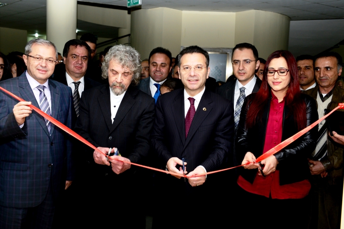 Diyarbakır’da resim sergisi açıldı